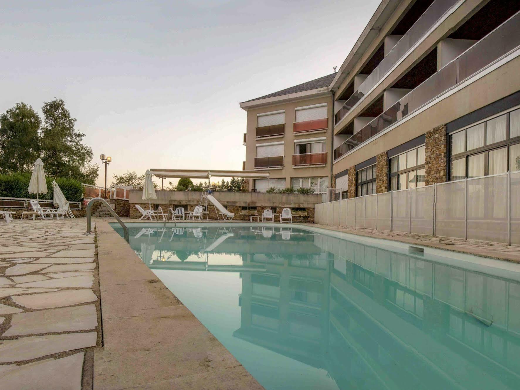 Authentic By Balladins - Rodez / Le Segala Baraqueville Exterior photo